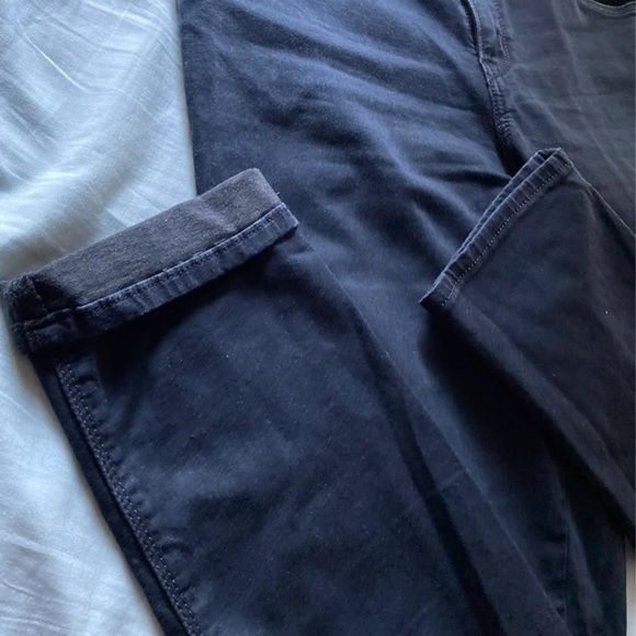 Levi’s Jeans - Picture 2 of 4